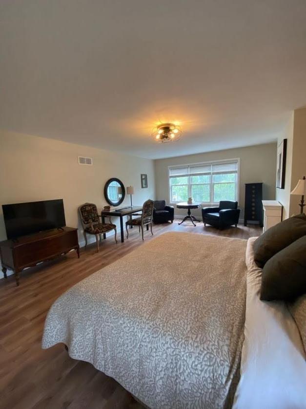 나이아가라온더레이크 Centre Gate House Licence# 117-2023 빌라 외부 사진